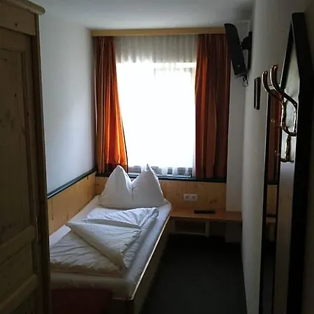 Отель Werfenerhof 3*