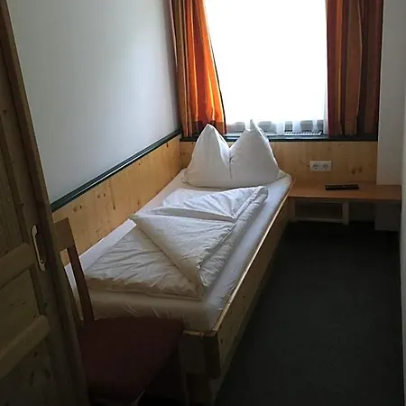 Отель Werfenerhof Верфен